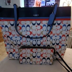 Leather purse and wallet